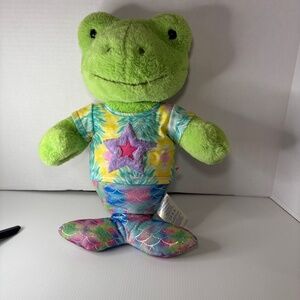 Build A Bear BABW Green Frog Mermaid Plush w/Tye Dye Shirt Rainbow Tail Stuffie